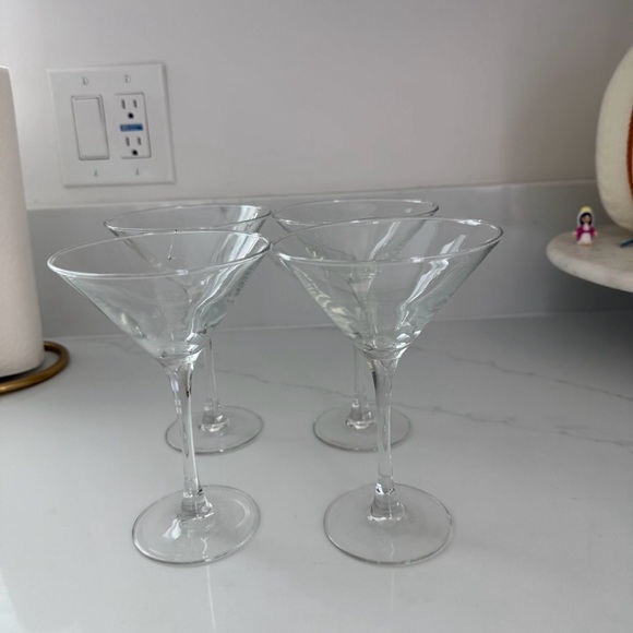 Elegant Clear Glass Martini Set - Picture 1 of 5